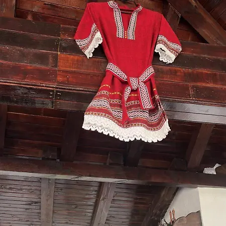 Hotel за гости в село любовище Melnik (Blagoevgrad)