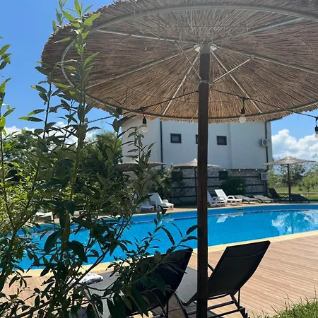 за гости в село любовище Hotel Melnik (Blagoevgrad)