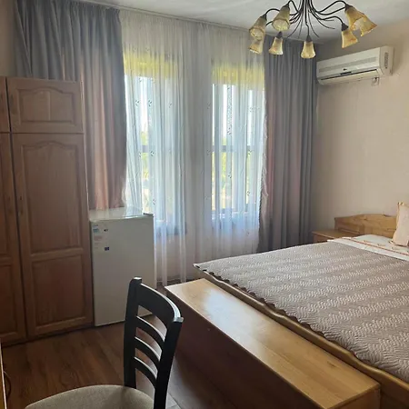 за гости в село любовище * Melnik (Blagoevgrad)